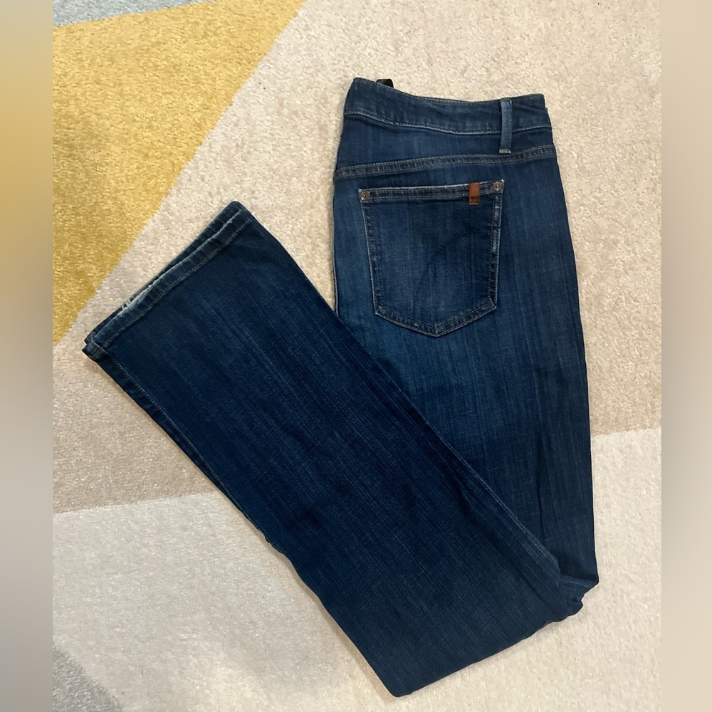 Joe’s Jeans The Hi Honey in lillian wash women’s size 31 dark wash bootcut pants